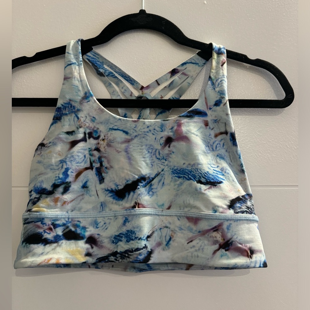 Lululemon Sports Bra - Size 6